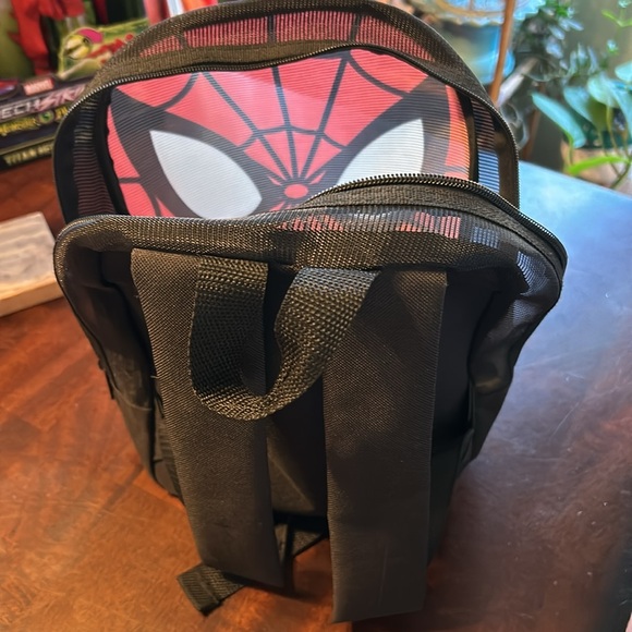 Spider Man Bundle Spider Man Monster Hunter Figure Spider Man Face Mesh Backpack - Picture 16 of 16